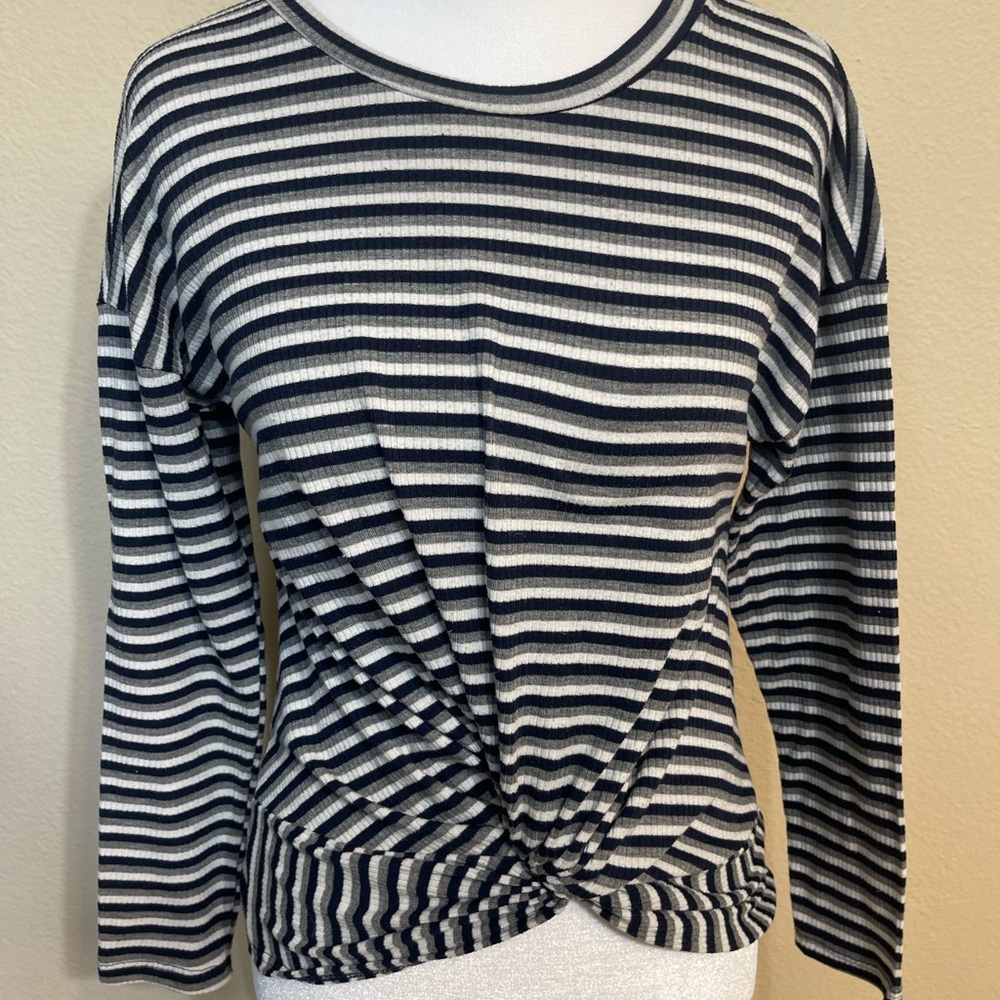 Soprano Striped Navy Blue, Grey and White Women's Top Small